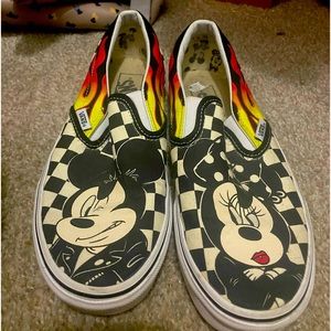 Vans collab with Disney Women’s size 6.5